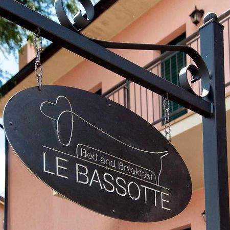 Le Bassotte B&B เปรูจา ภายนอก รูปภาพ